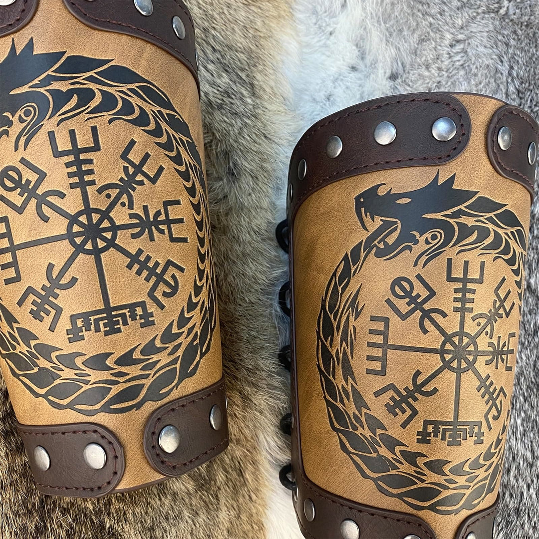 WorldNorse Jormungandr Armschienen mit geprägtem Kompass
