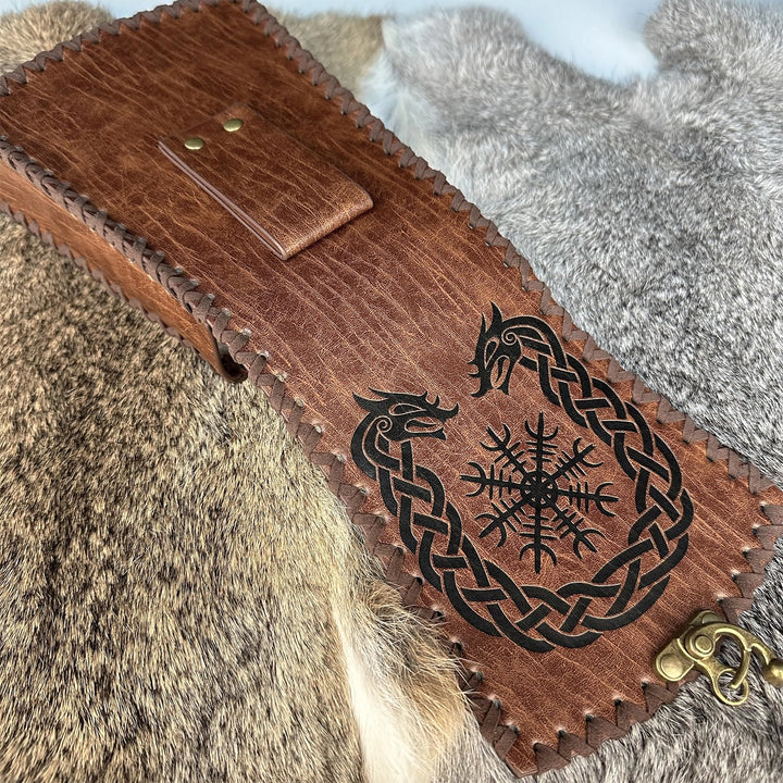 WorldNorse Mittelalterliche Gürteltasche mit nordischem Drachen und Yggdrasil -Prägung