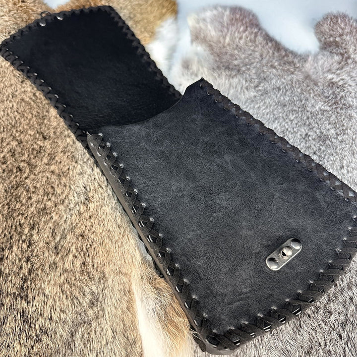 WorldNorse Mittelalterliche Gürteltasche mit nordischem Drachen und Yggdrasil -Prägung