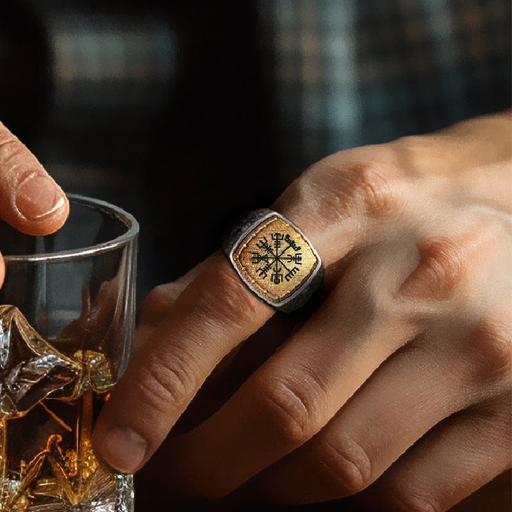 WorldNorse Ring aus handgefertigtem 925er Silber mit keltischem Kreuz und Mjölnir - image 9