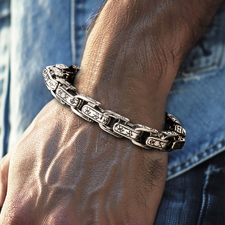 WorldNorse Runen-graviertes U-förmiges Armband - image 9
