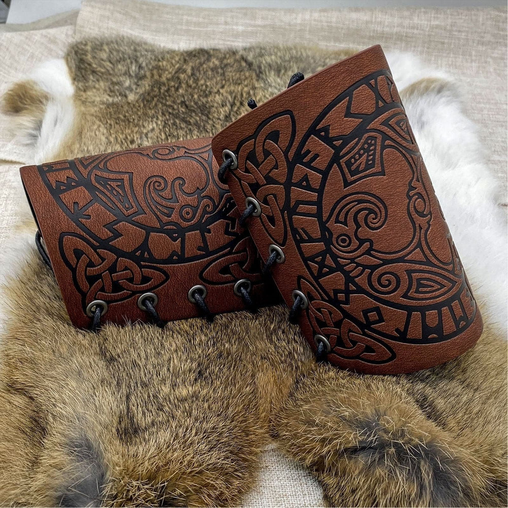 WorldNorse Mythology Armschienen aus Raven mit der Rune -Motivation „Odins Rabe“ - image 2