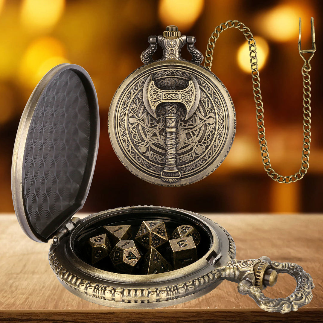 WorldNorse Wikinger Axt, dreidimensionale Würfel-Hüftkette - Taschenuhrgehäuse + Kette + Würfel - Gold - image 1
