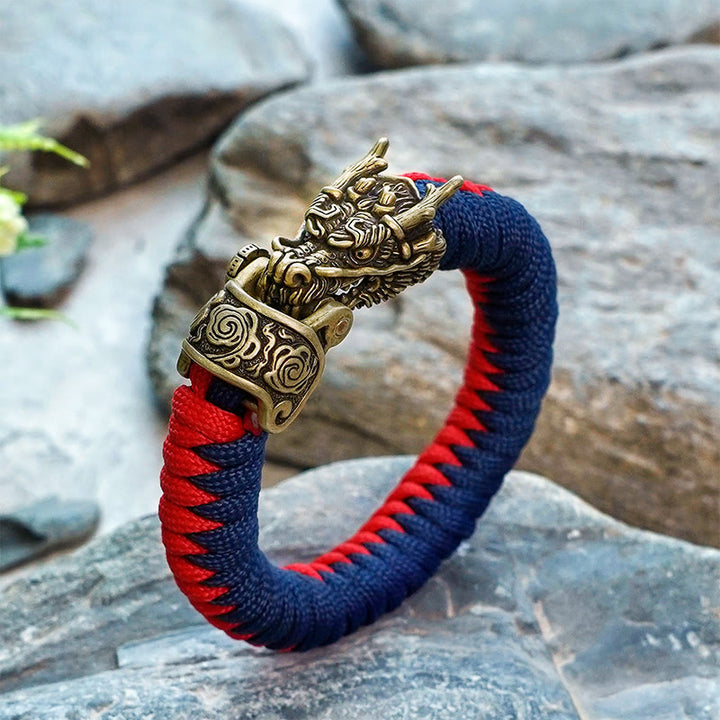 WorldNorse Mythology Nordischer Drache Paracord Geflochtenes Armband - Dunkelblau & Rot - Innenumfang: 24 cm (Gesamtlänge 28 cm) - image 0