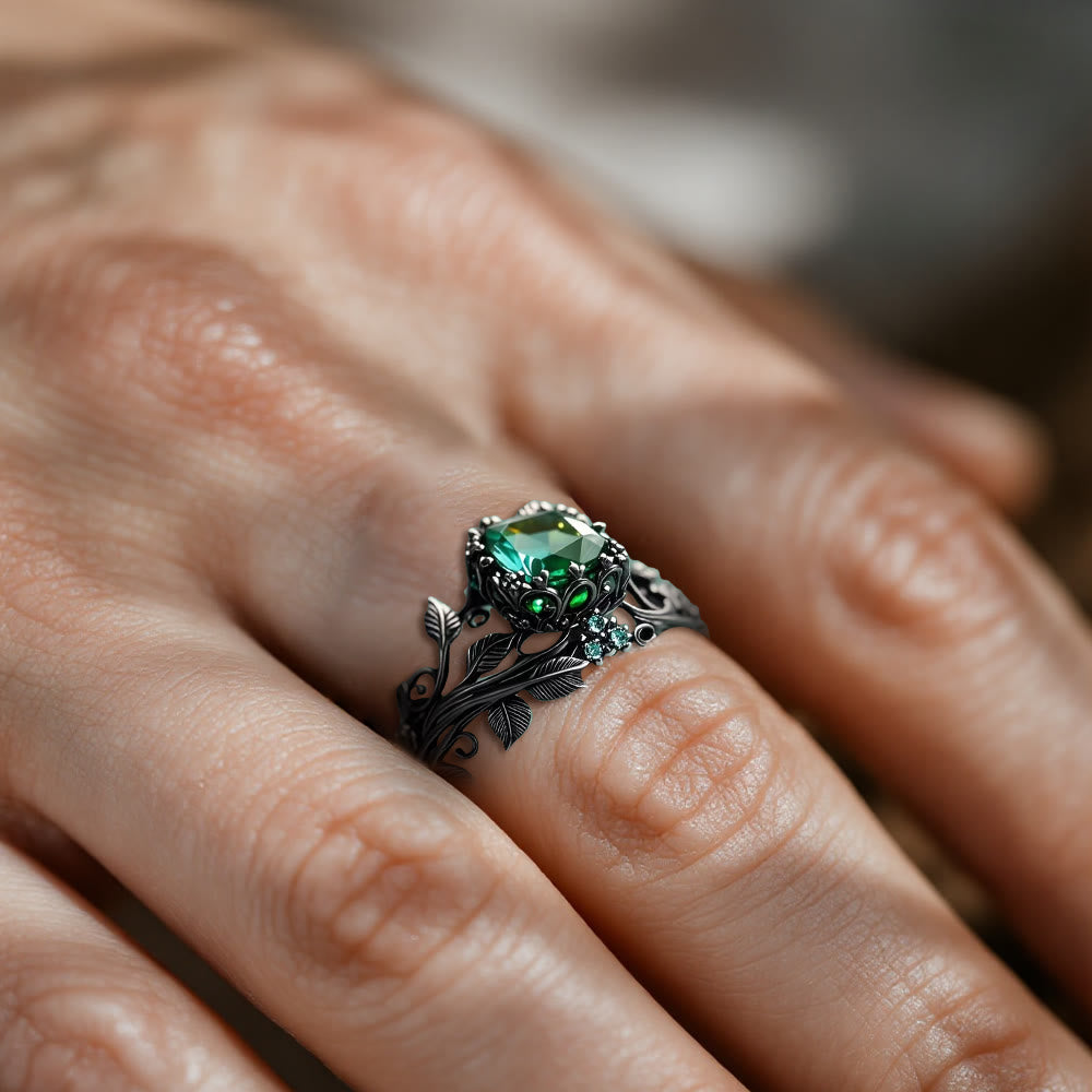WorldNorse Smaragd- Yggdrasil Ring - image 1