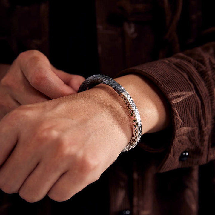 WorldNorse Handgefertigtes 999 Silber Strukturiertes Rock-Armband - image 1