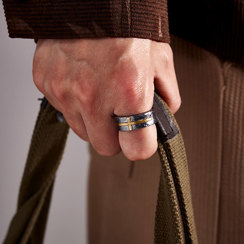 WorldNorse 999 Sterling Silber Dunkel strukturierter geschmiedeter Kreuzring - image 8