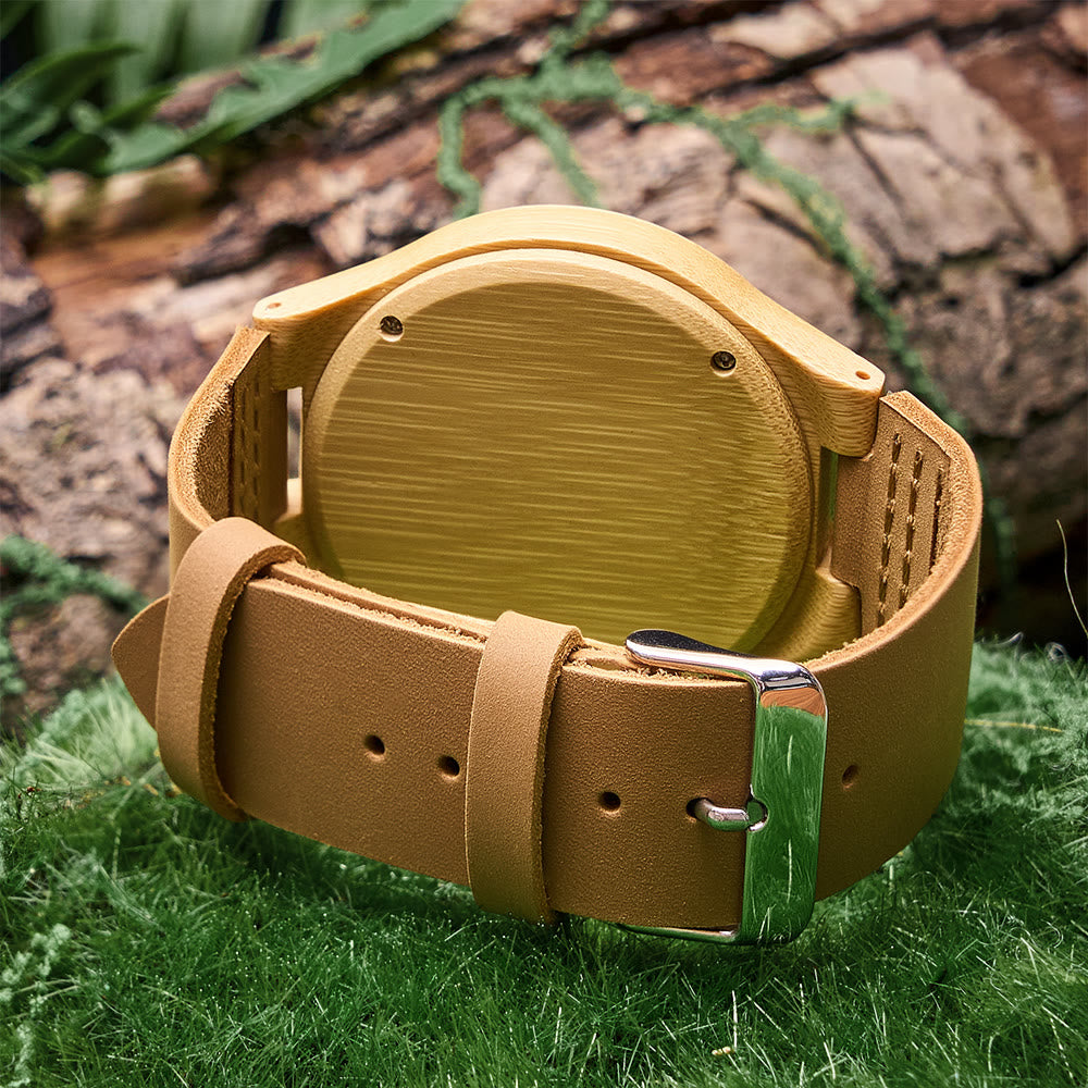 WorldNorse Uhr aus Holz mit Elchprofilstruktur - image 3