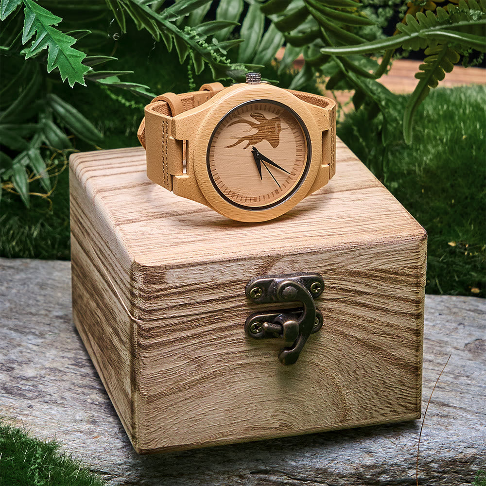 WorldNorse Uhr aus Holz mit Elchprofilstruktur - image 6