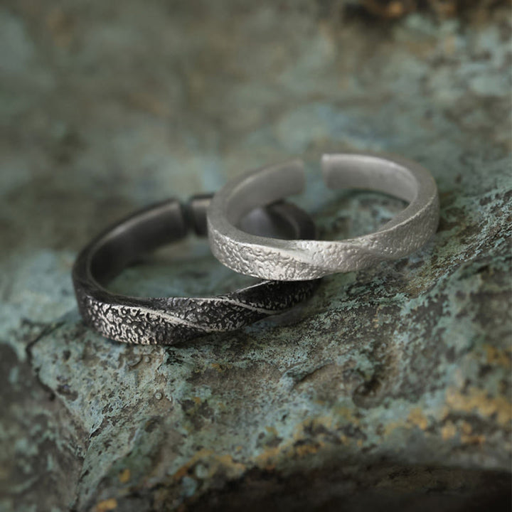 WorldNorse Handgefertigtes 999 Silber Handgefertigter Ring mit robuster, gedrehter Struktur - image 0