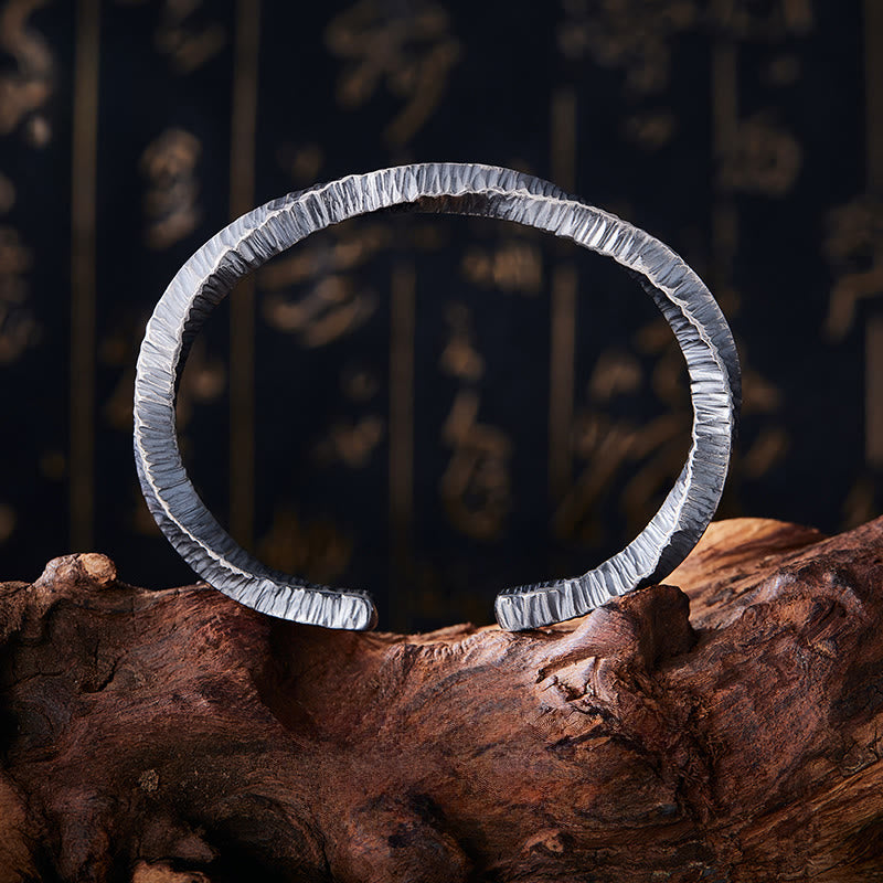 WorldNorse Handgefertigtes Armband aus robustem, geripptem und geprägtem 999er Silber - image 2