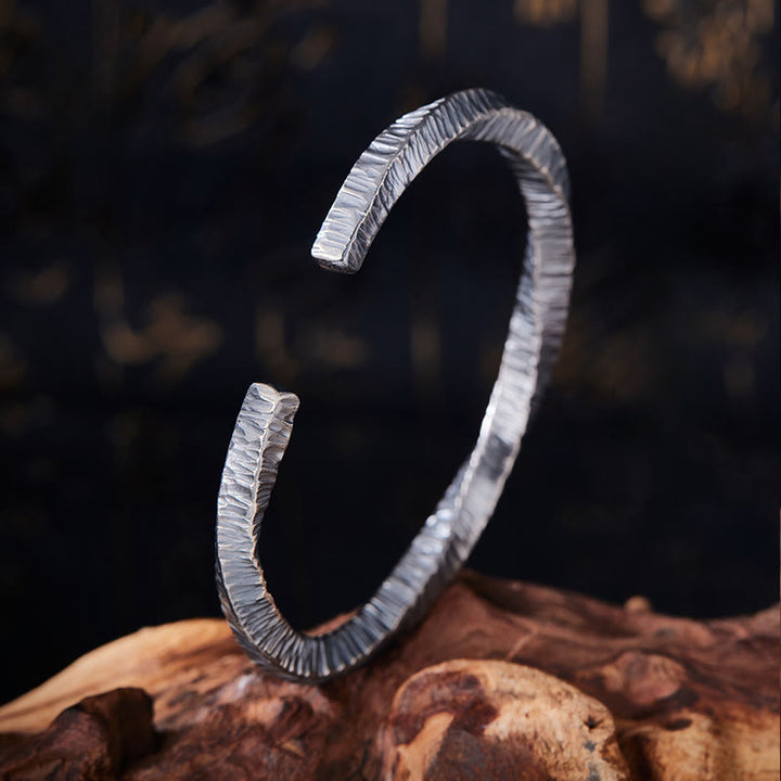 WorldNorse Handgefertigtes Armband aus robustem, geripptem und geprägtem 999er Silber - image 3