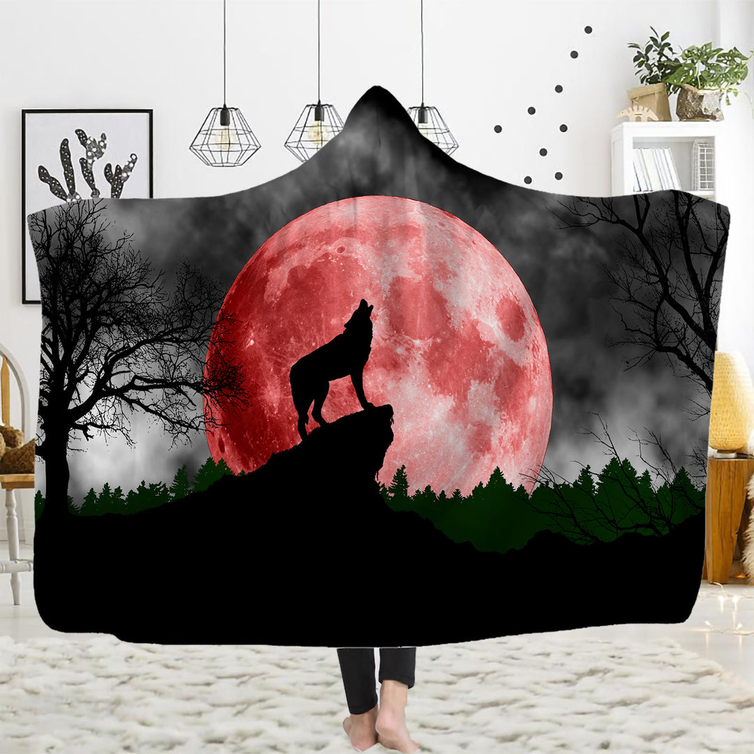 WorldNorse Golden Moon Cliff Wolf Kapuzendecke - Blutmondwolf - 150 x 200 cm - image 7