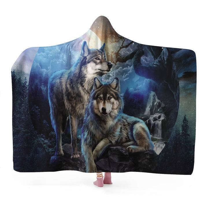 WorldNorse Nebula Grove Wolf Kapuzendecke - 150 x 200 cm - image 1