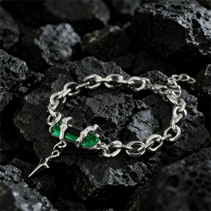WorldNorse Metallisches Gliederarmband mit Edelstein-Stern-Anhänger - Grün - image 7