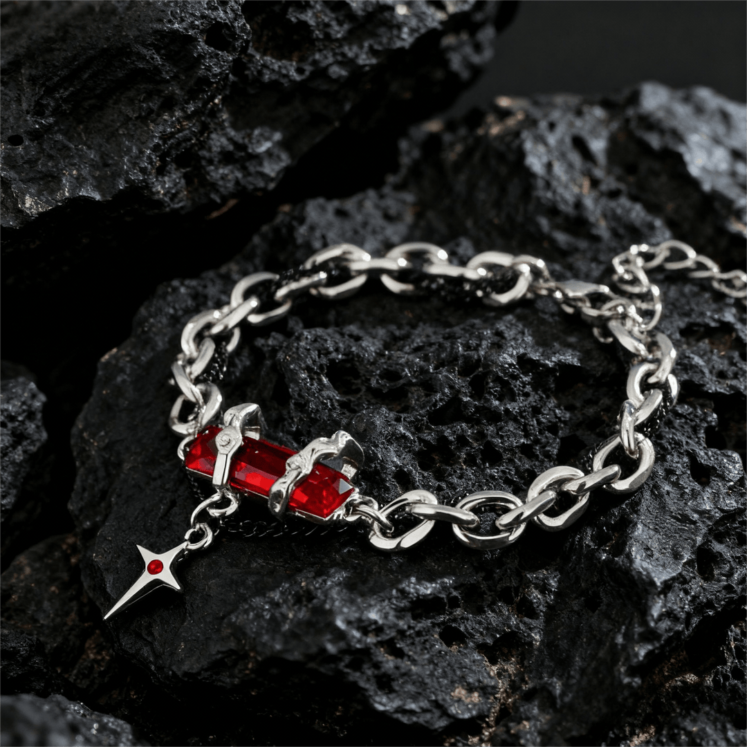WorldNorse Metallisches Gliederarmband mit Edelstein-Stern-Anhänger - Rot - image 6