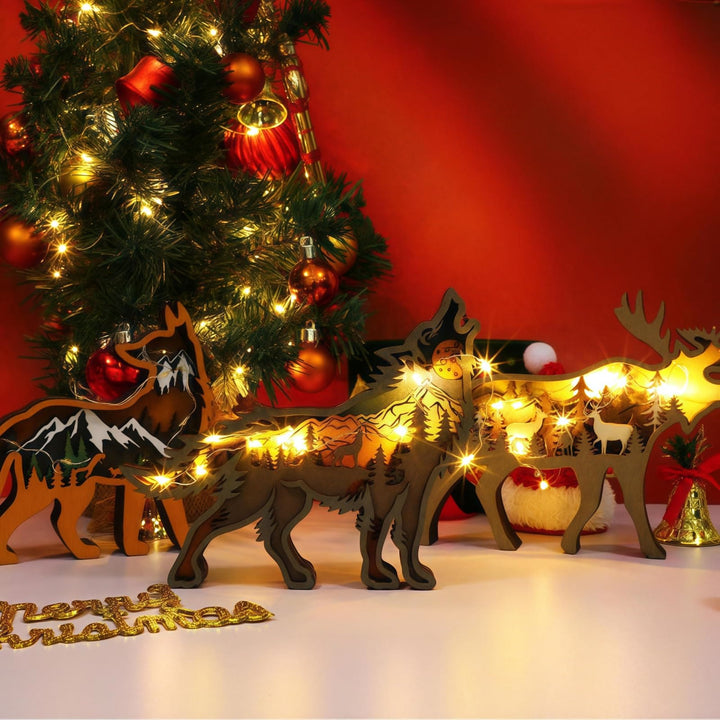 WorldNorse Weihnachts- Wolf aus Holz, mondbeschienene Bergdekoration - image 6