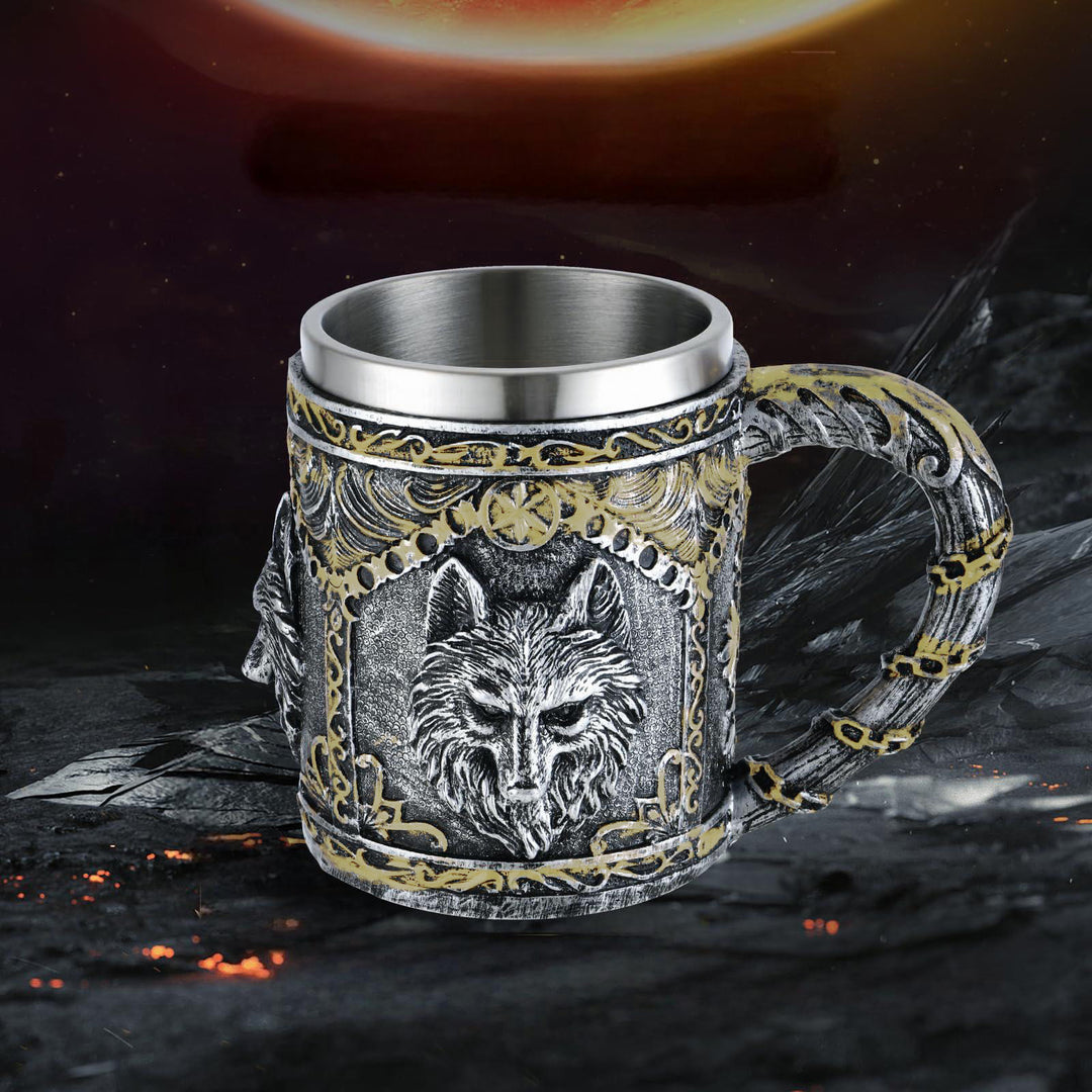 WorldNorse Wolf Head Encrusted Scroll Mug - Wölfe - image 0