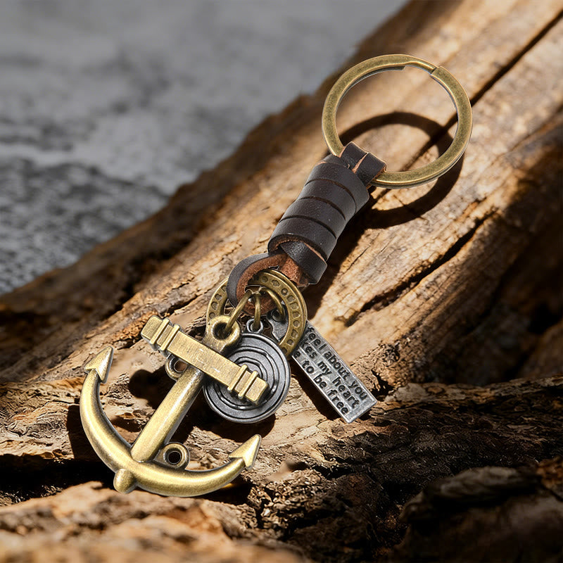 WorldNorse Schlüsselanhänger mit nordischem Ankermotiv, lederumwickelt - image 1