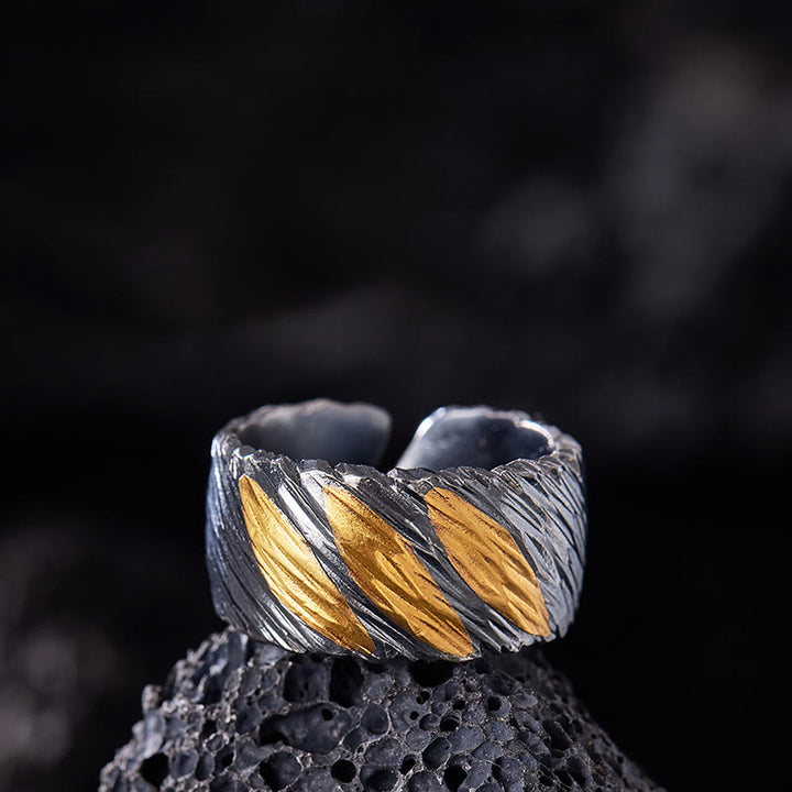 WorldNorse Handgefertigtes 999 Silber Ember Streak Strukturierter Ring - Schwarzes Gold - Innenumfang 62,5–65 cm - NEIN DANKE - image 2