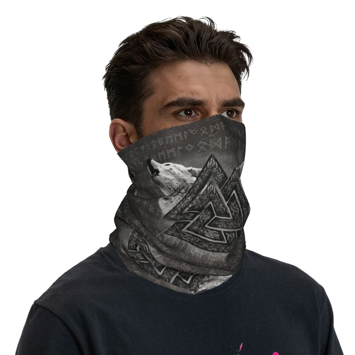 WorldNorse Gesichtsmaske und Halswärmer mit geätzten Valknut Wölfen - image 4