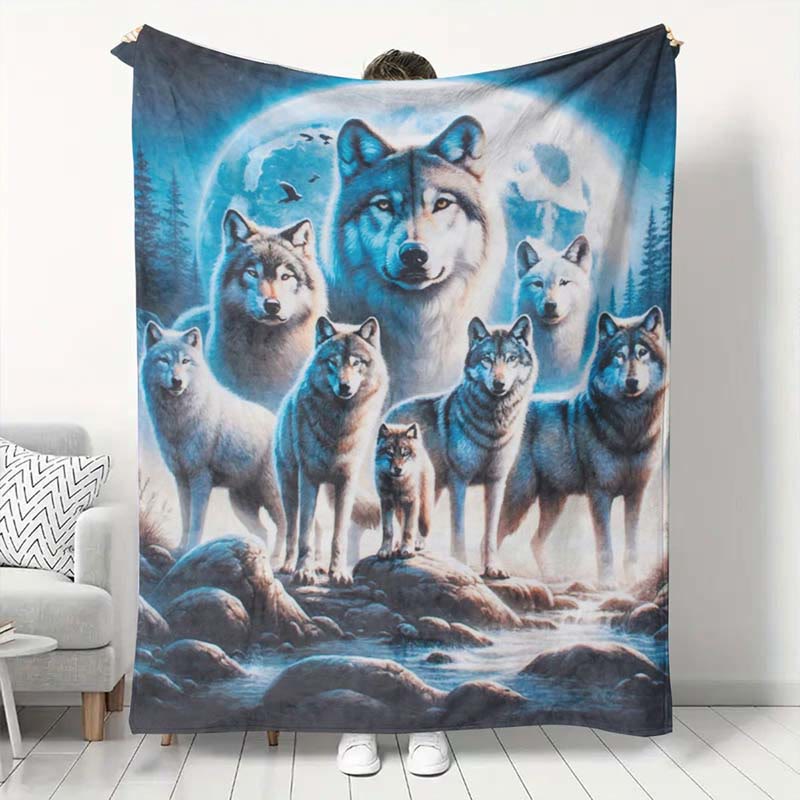 WorldNorse Wolf Clan Frostmond-Felsbach-Decke - image 1