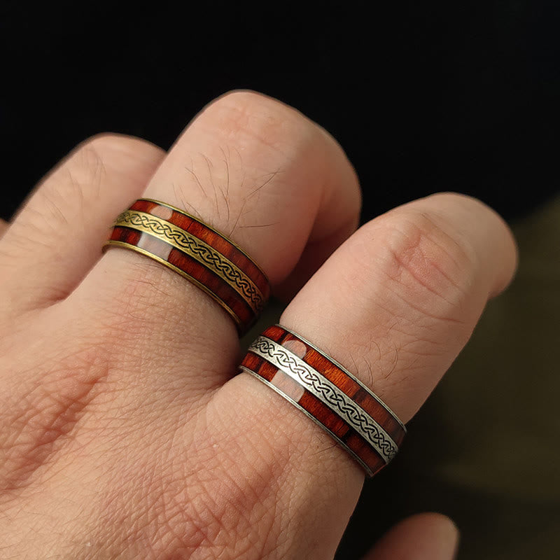 WorldNorse Ring mit verwittertem Keltischer Knoten -Inlay - image 1