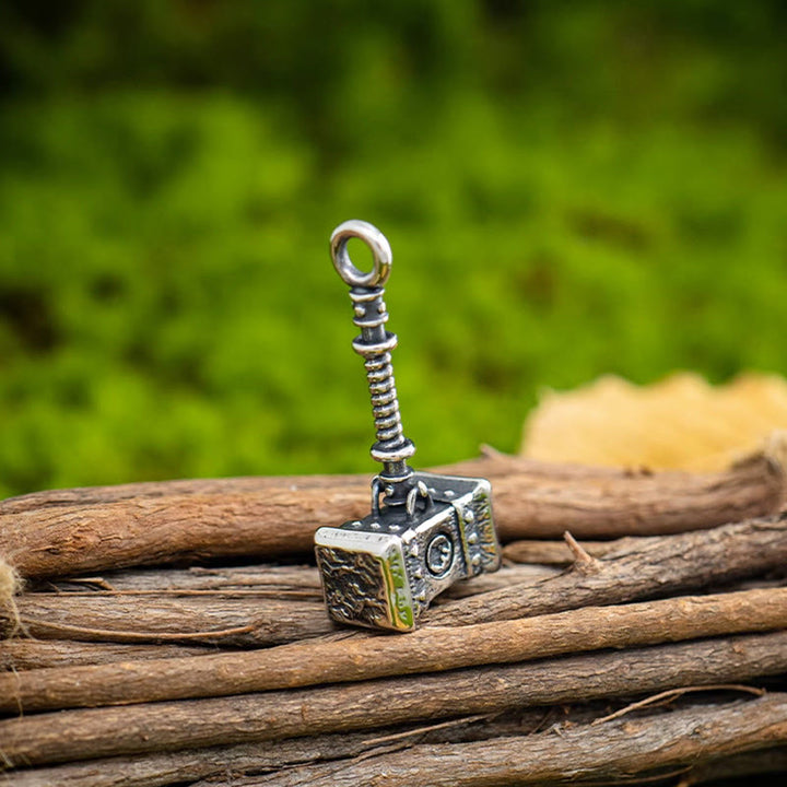 WorldNorse Geschmiedete Stormbreaker Mjölnir Halskette - image 2