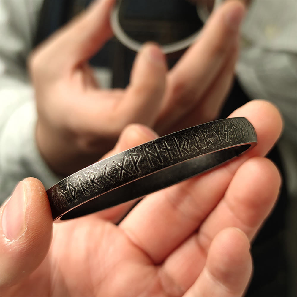 WorldNorse Geschmiedetes Runenarmband - image 6