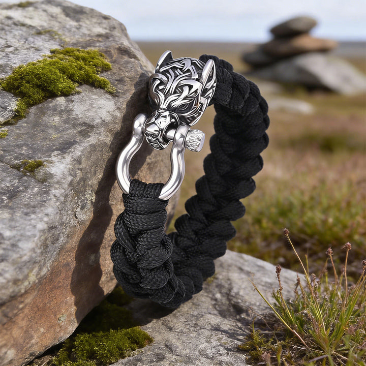 WorldNorse Armband mit verschlungenem Totem- Wolf - image 1