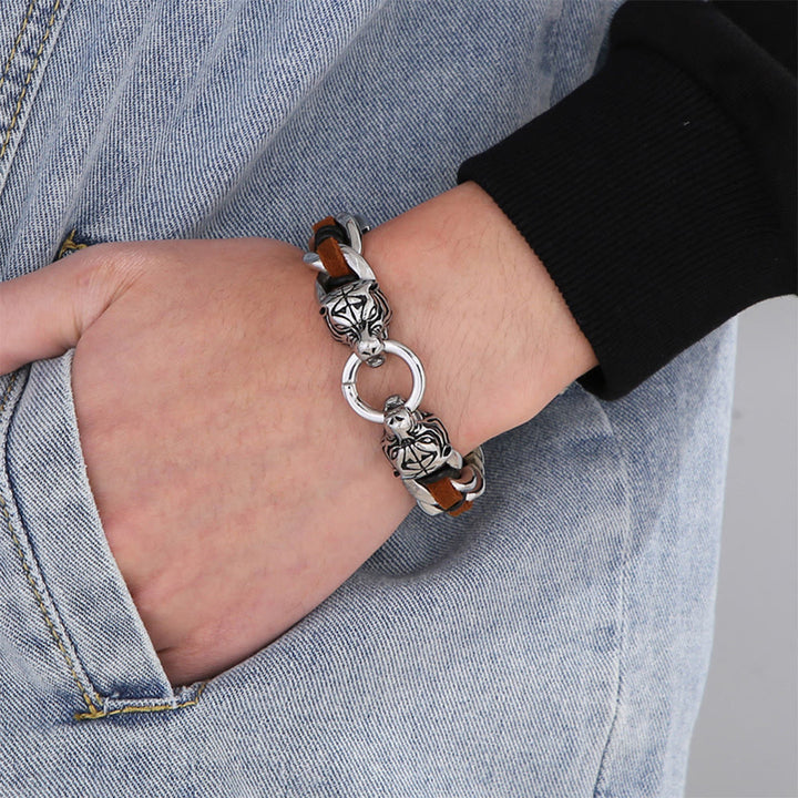 WorldNorse Geschmiedetes Totem-Armband mit Tiermotiv - image 1