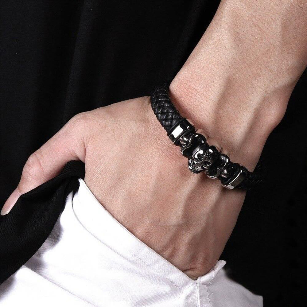 WorldNorse Poliertes Totenkopf-Lederarmband - image 1