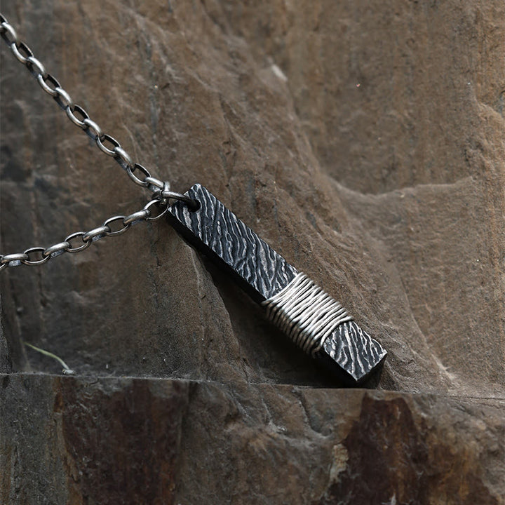 WorldNorse Handgefertigte Halskette aus 999er Silber, geschmiedet und mit Draht umwickelt - image 2
