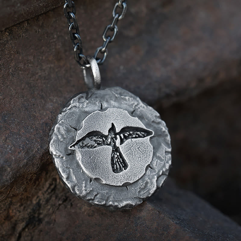 WorldNorse Handgefertigte Halskette von WorldNorse mit Raven aus 999er Silber im Antik-Look - image 2
