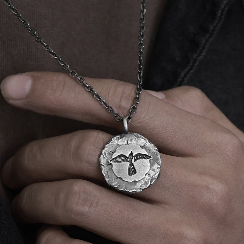 WorldNorse Handgefertigte Halskette von WorldNorse mit Raven aus 999er Silber im Antik-Look - image 5