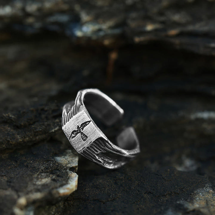 WorldNorse Handgefertigter Ring aus 999er Silber mit Raven im Antik-Look - image 2