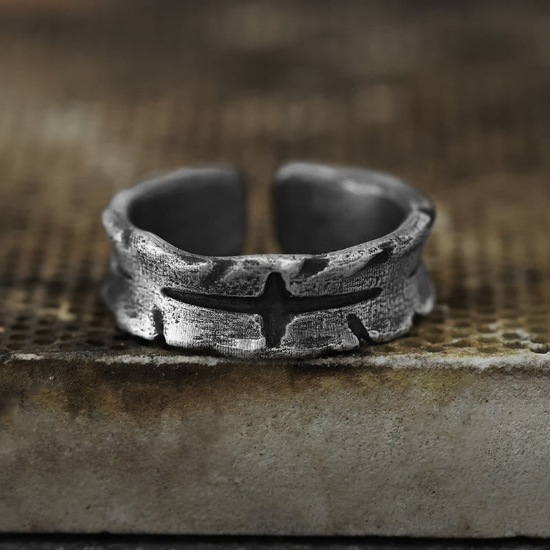 WorldNorse Handgefertigter Ring aus 999er Silber mit strukturierter Kreuzschlitzform - image 2
