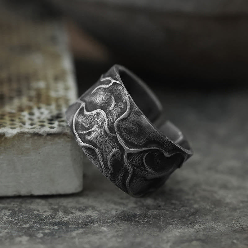 WorldNorse Handgefertigter Ring aus 999er Silber mit organischem Muster und Antik-Finish - image 3