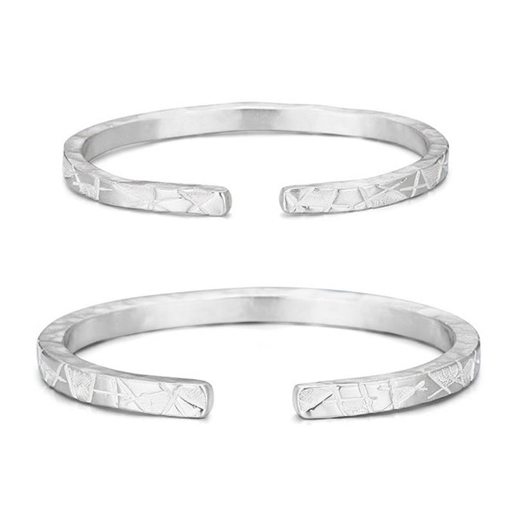 WorldNorse Handgefertigtes Armband aus 999er Silber mit geometrischer Struktur - image 3