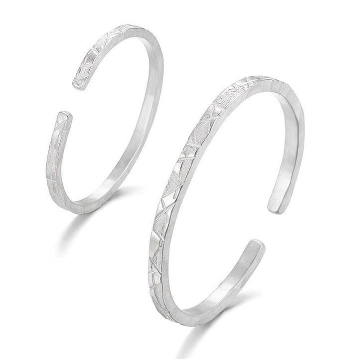 WorldNorse Handgefertigtes Armband aus 999er Silber mit geometrischer Struktur - image 4