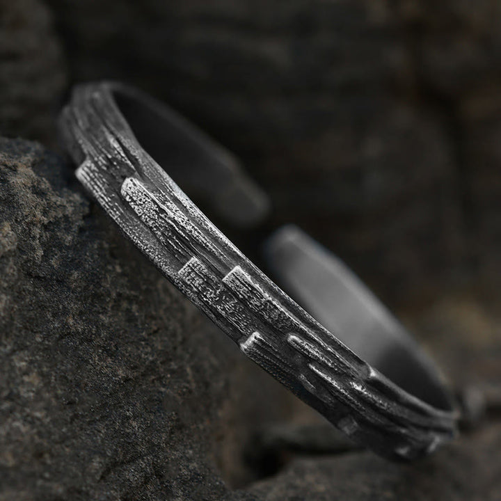 WorldNorse Handgefertigtes Armband aus 999er Silber mit Wikinger-Holzstruktur - image 4