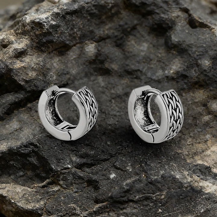 WorldNorse Celtic Braid Vintage Huggie Ohrringe - image 3