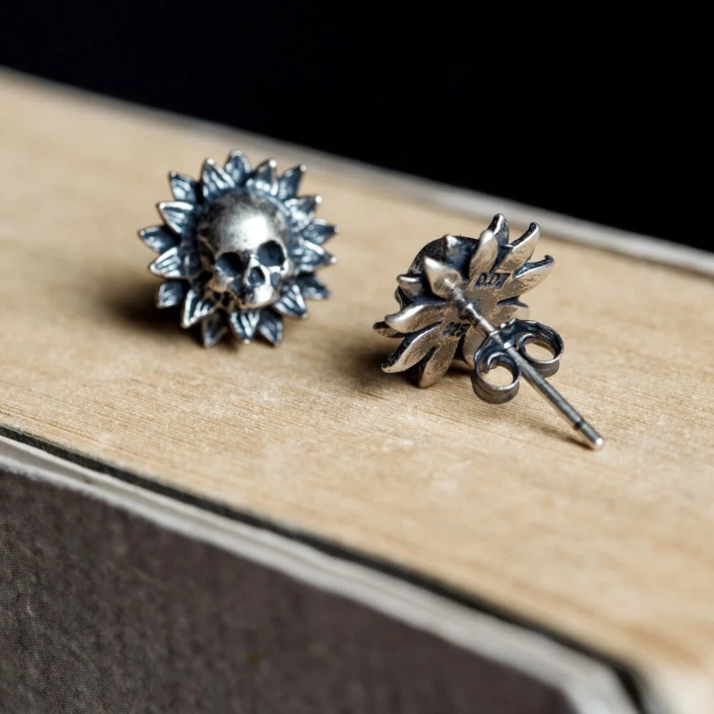 WorldNorse Sunburst Totenkopf geschnitzte antike Ohrringe - image 3