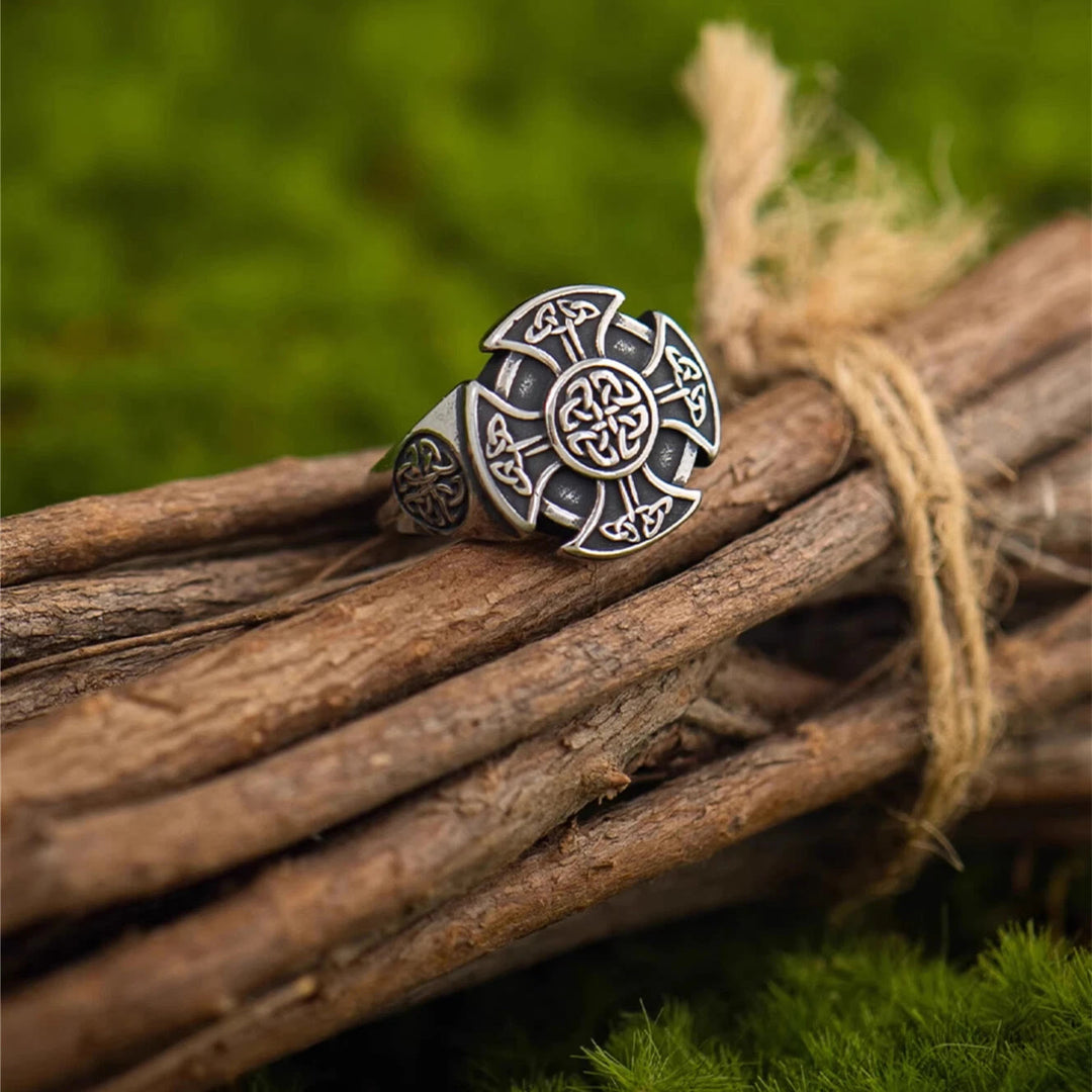 WorldNorse Vintage Keltischer Knoten Kreuz verstellbarer Ring - Einstellbar - image 0