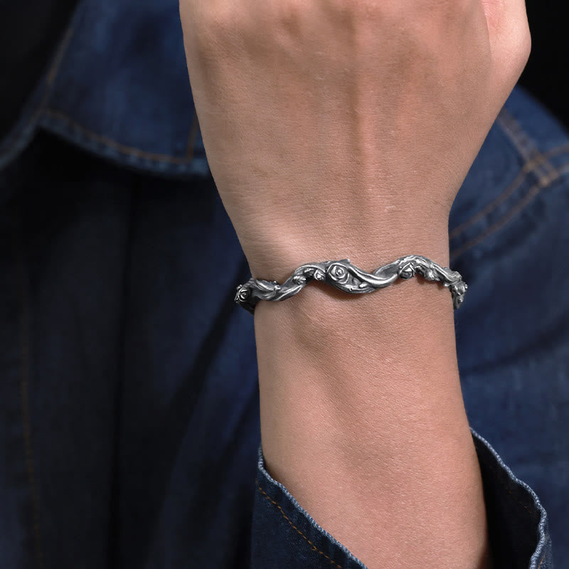 WorldNorse Handgefertigtes Armband aus 999er Silber mit Dornenrosenzweig - image 6