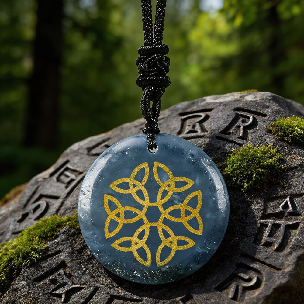 WorldNorse Triquetra Kristallkette mit Blumenknoten - Blauer Aventurin - image 12