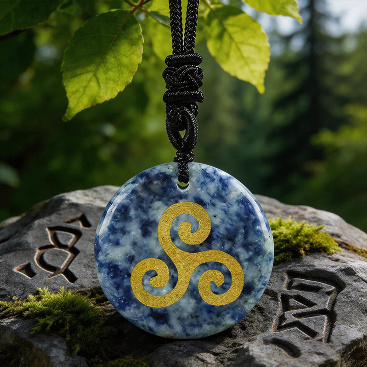 WorldNorse Triskelion Spiralknoten-Kristallkette - Blauer Fleckenjaspis - image 11