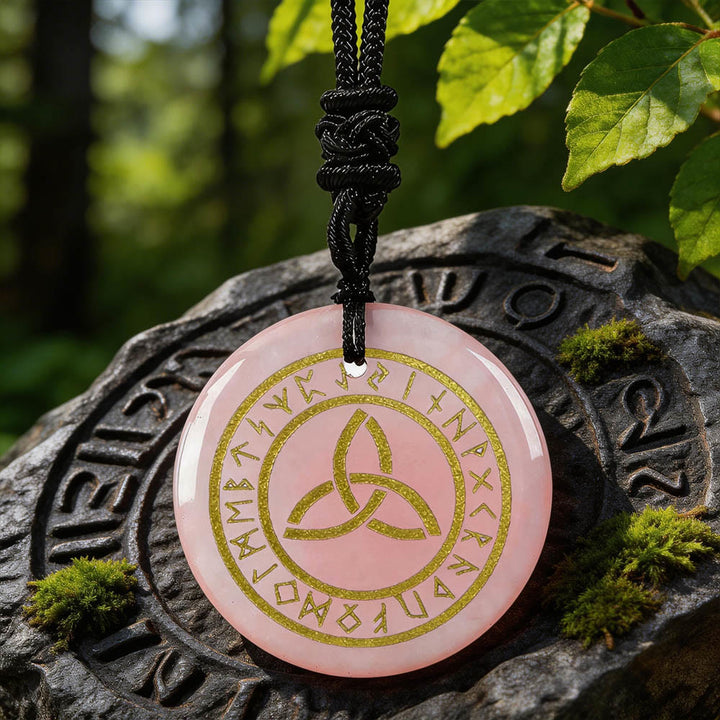 WorldNorse Triquetra Rune Kristallkette - Rosenquarz - image 4