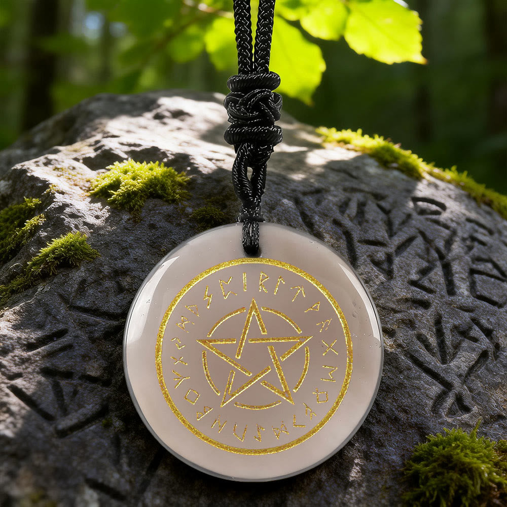 WorldNorse Pentakel- Rune Schutzkristall-Halskette - Klarer Achat - image 10
