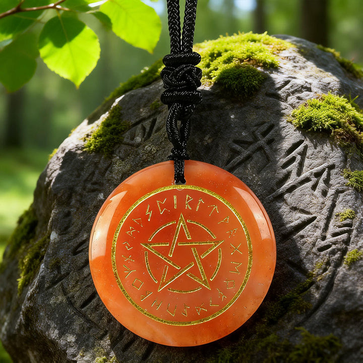 WorldNorse Pentakel- Rune Schutzkristall-Halskette - Roter Aventurin - image 9